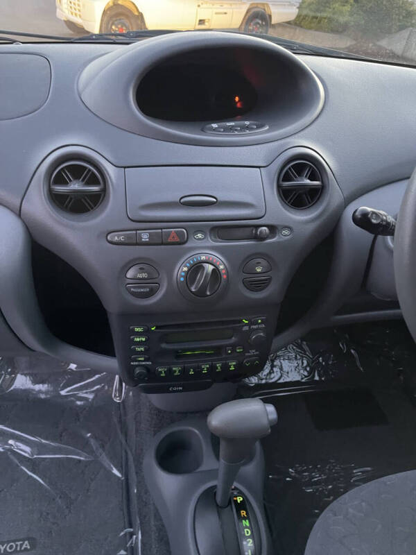 1999 Toyota Vitz Yaris