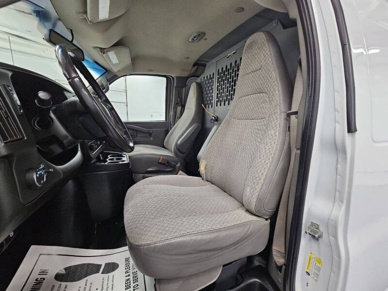 2018 GMC Savana 2500