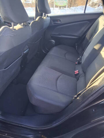 2016 Toyota Prius Two