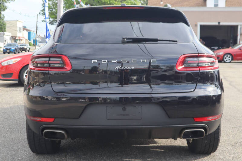 2018 Porsche Macan