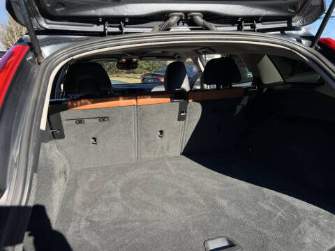 2015 Volvo V60 Cross Country T5 Platinum