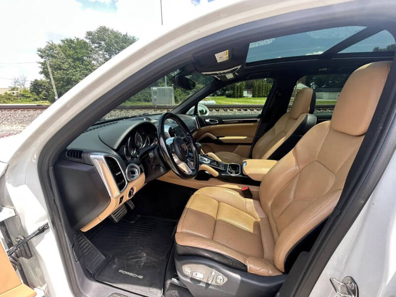 2017 Porsche Cayenne S