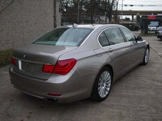 2009 BMW 7 Series 750Li