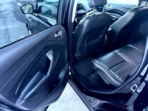 2019 Ford Escape SEL