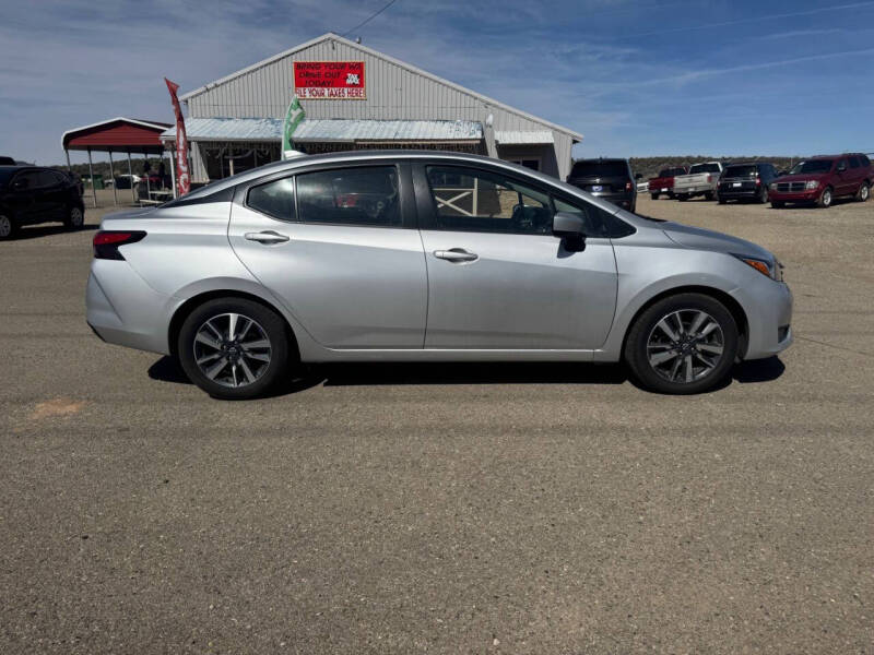 2023 Nissan Versa SV