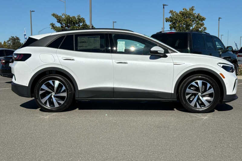 2025 Volkswagen ID.4 Pro