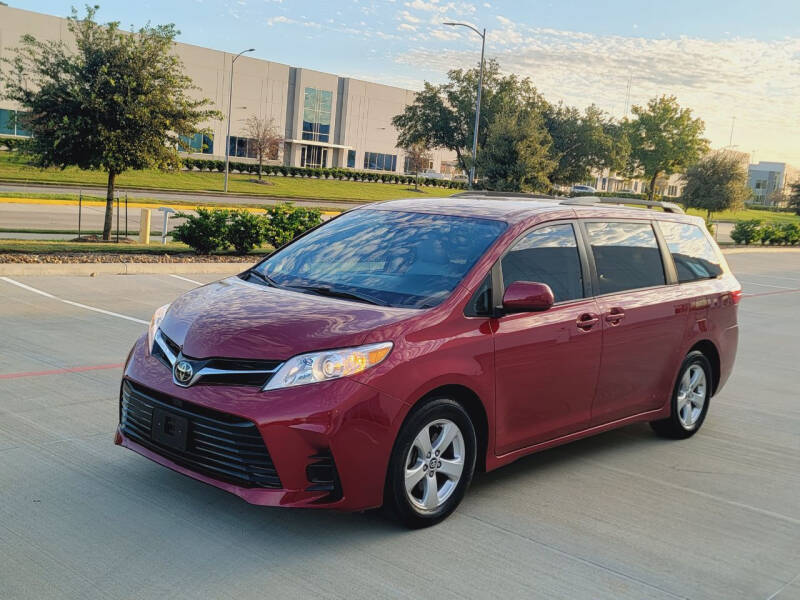 2018 Toyota Sienna for sale at MOTORSPORTS IMPORTS in Houston TX