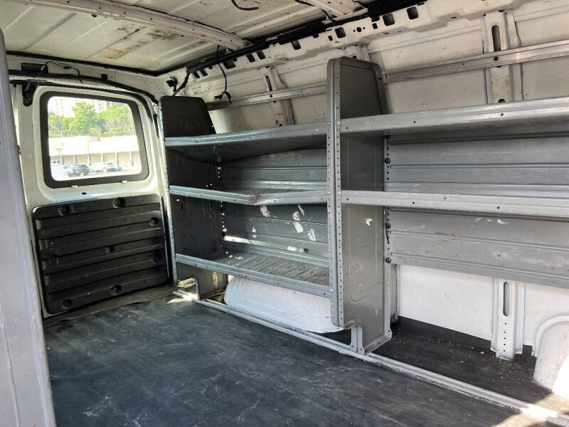 2016 Chevrolet Express 2500