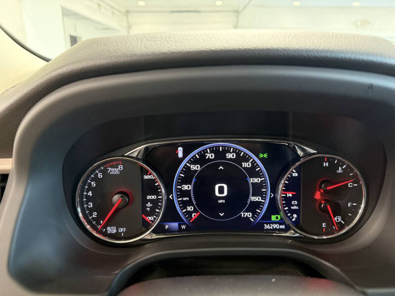 2022 GMC Acadia Denali