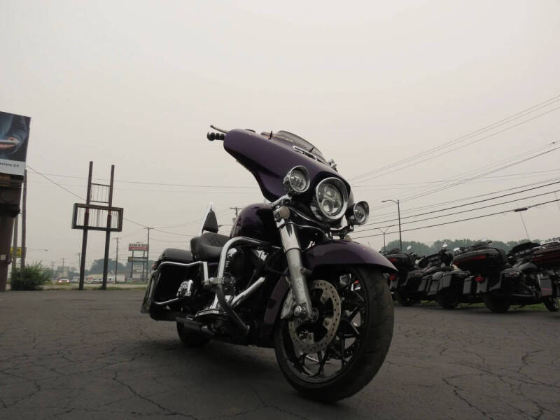 2016 Harley-Davidson FLHTCUL Ultra Classic Low