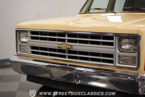 1987 GMC Suburban R1500