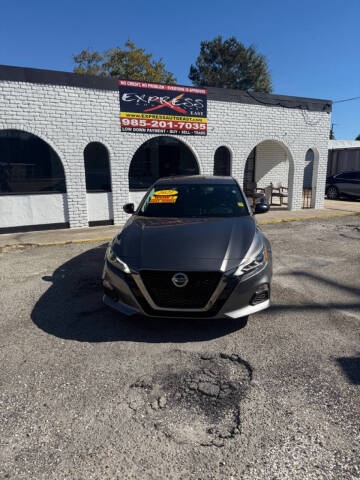 2021 Nissan Altima 2.0 SR