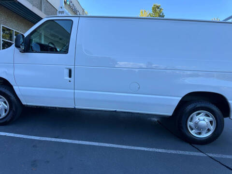 2011 Ford E-Series E-150