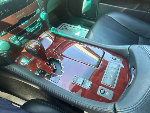 2007 Lexus LS 460
