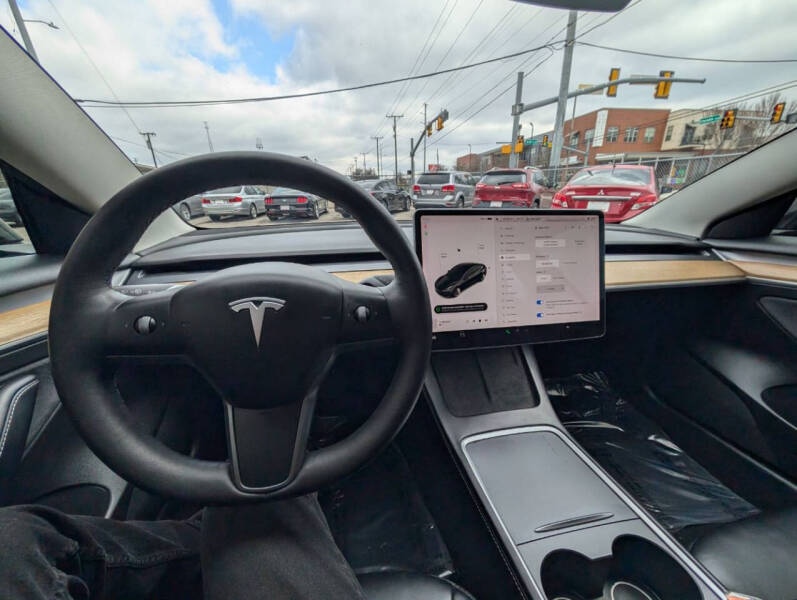 2022 Tesla Model 3 Long Range