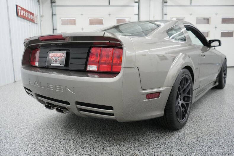 2005 Ford Mustang