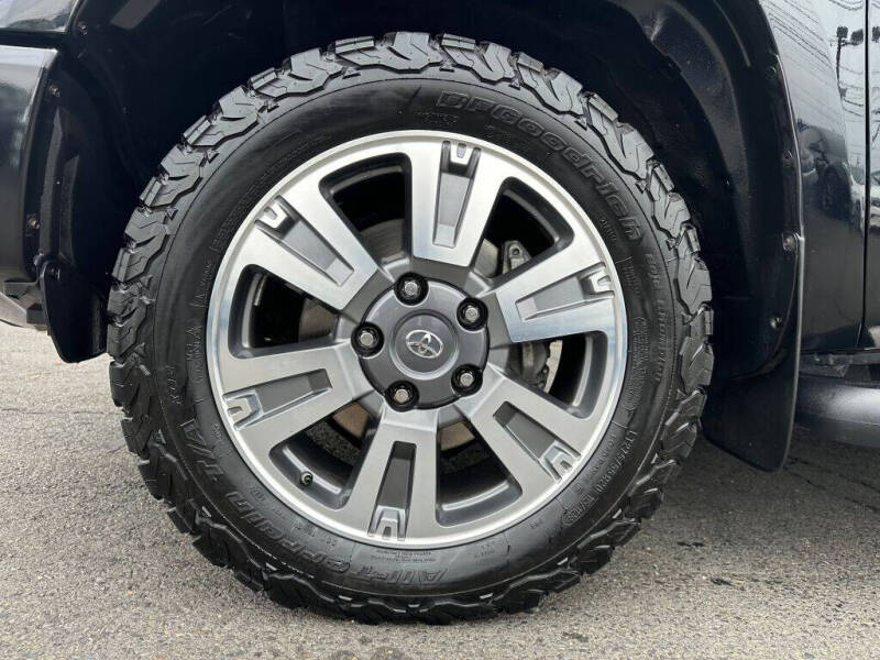 2020 Toyota Tundra Platinum