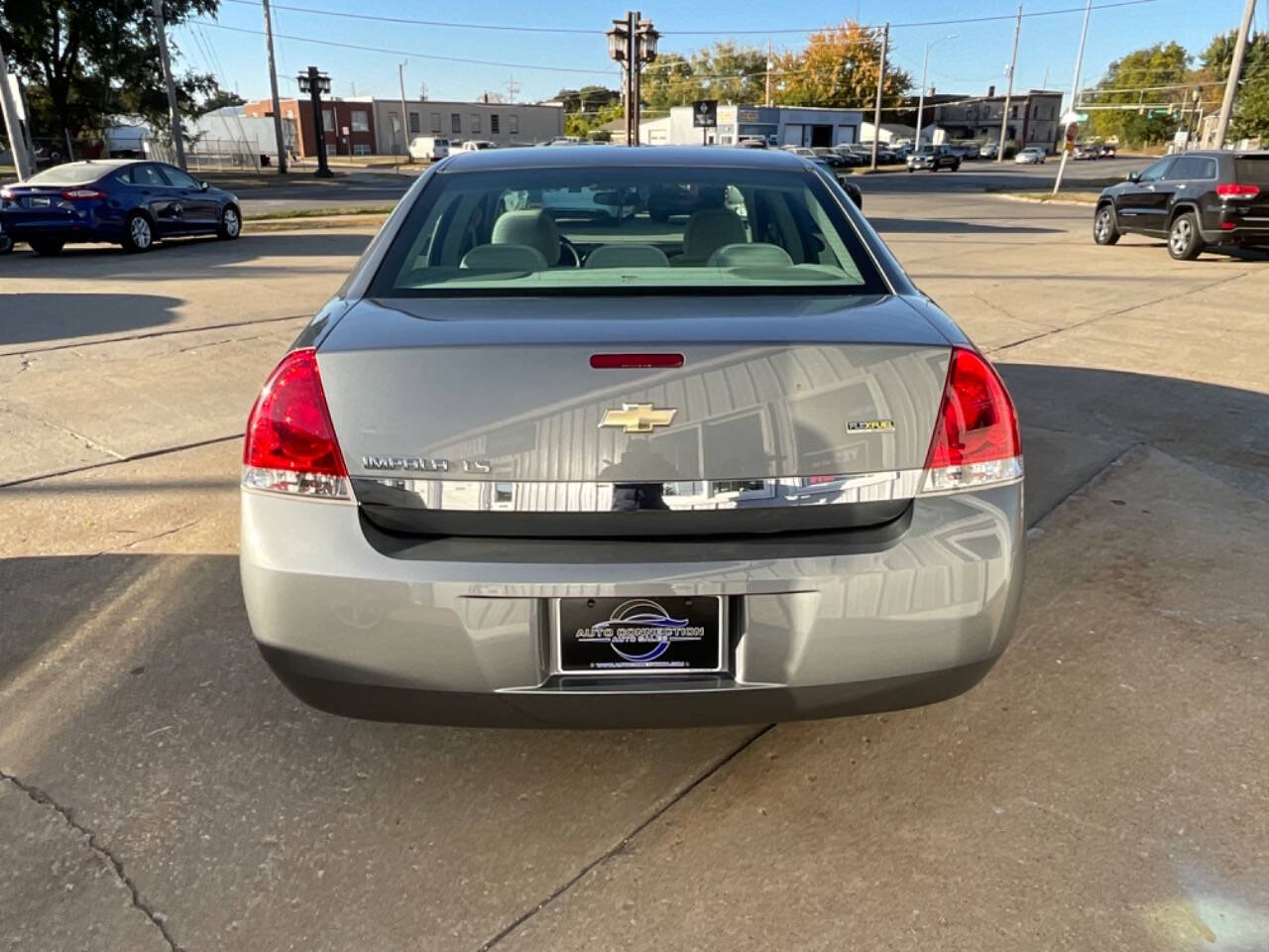 2006 Chevrolet Impala for sale at Auto Connection in Waterloo, IA