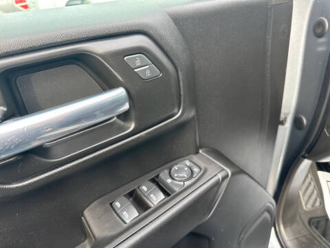 2021 Chevrolet Silverado 1500 Custom