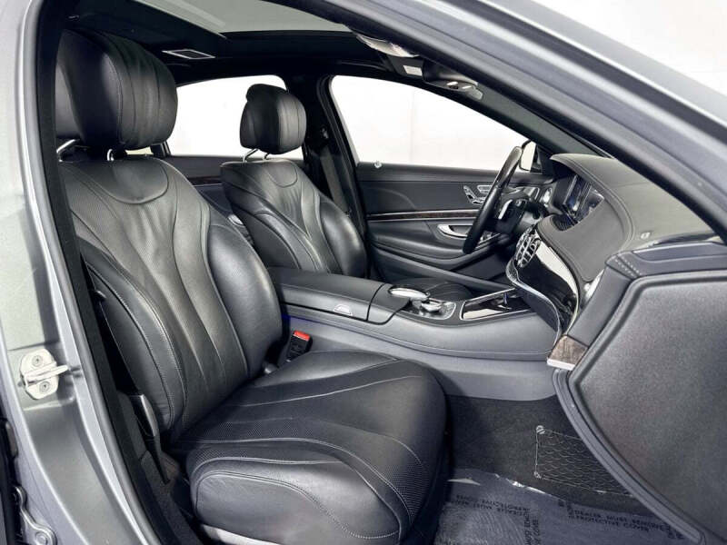 2015 Mercedes-Benz S-Class S 550