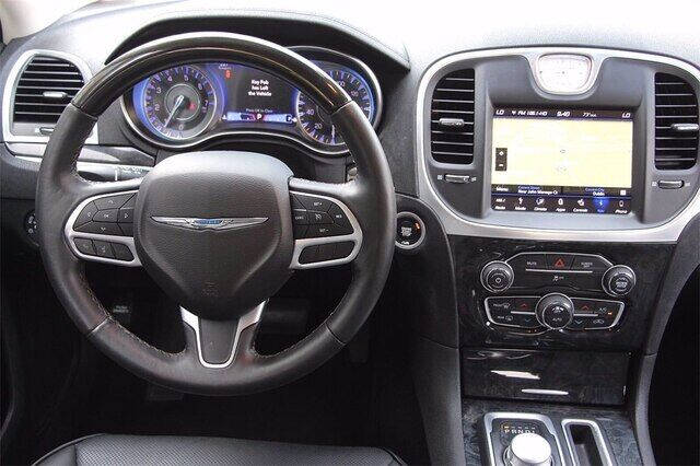 2019 Chrysler 300 Limited