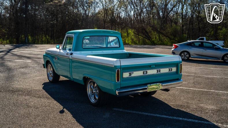 1966 Ford F-100