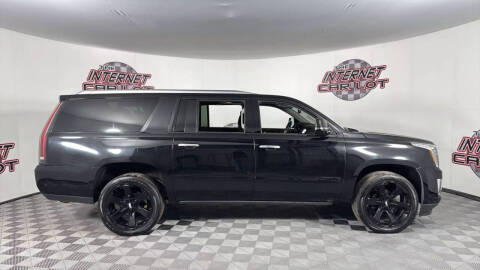 2019 Cadillac Escalade ESV Premium Luxury