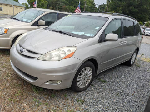 2009 Toyota Sienna for sale at reinCARnation, LLC in Reidsville NC