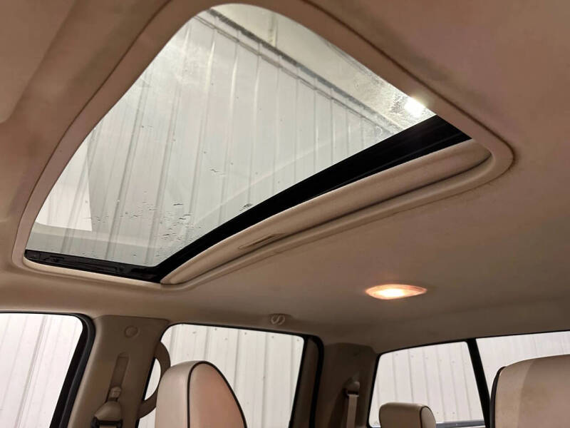 2008 Lincoln Mark LT