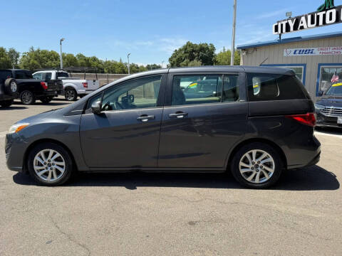 2015 Mazda MAZDA5 Sport
