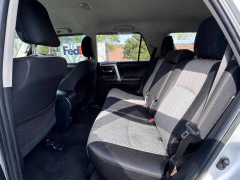 2017 Toyota 4Runner SR5