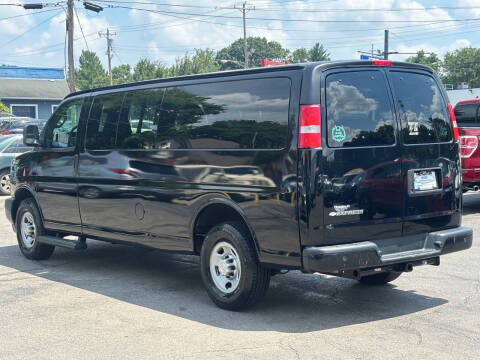 2017 Chevrolet Express LS 3500