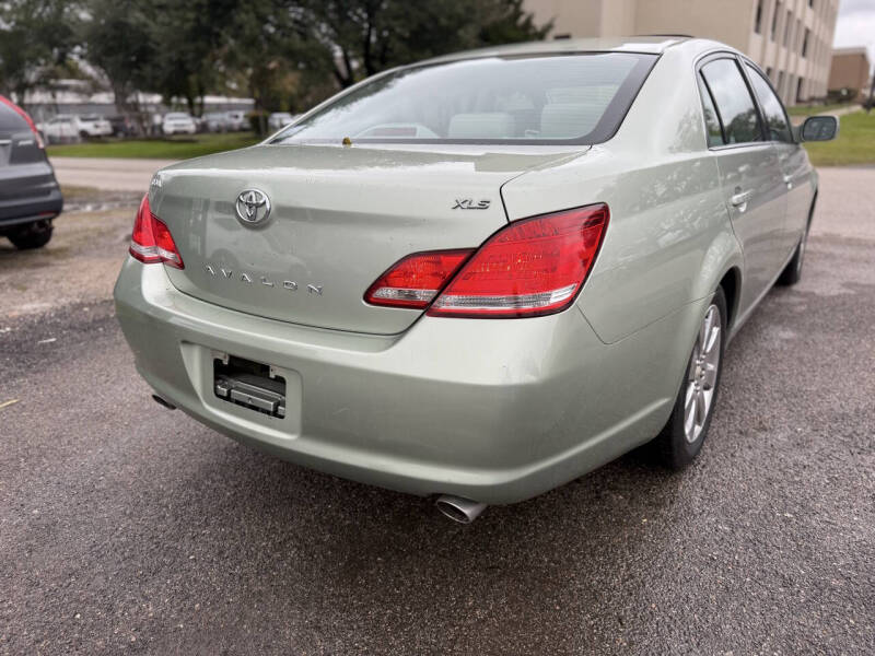 2006 Toyota Avalon Touring