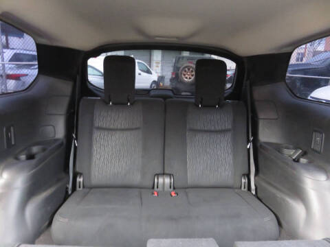 2013 Nissan Pathfinder SV