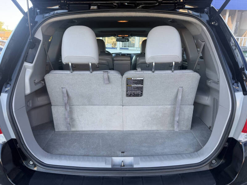 2013 Toyota Highlander SE