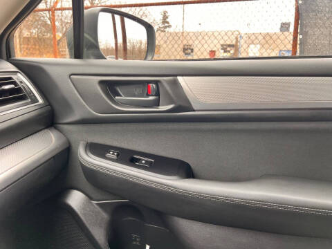 2018 Subaru Outback 2.5i