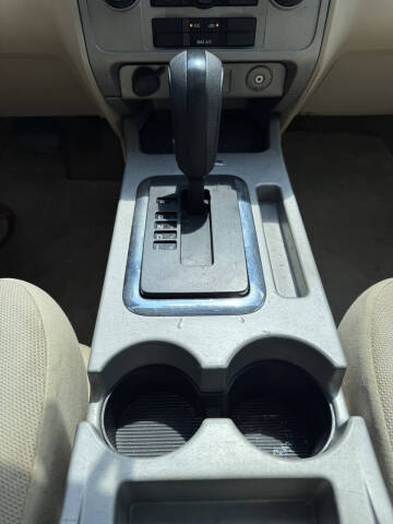 2009 Ford Escape XLT