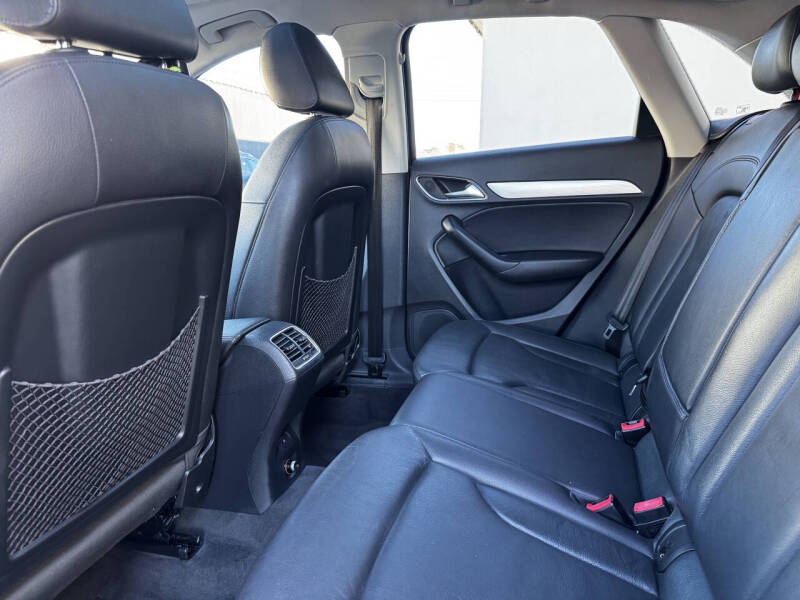 2015 Audi Q3 2.0T Premium Plus