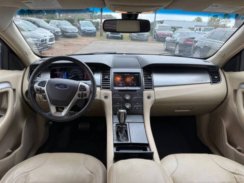 2013 Ford Taurus SEL