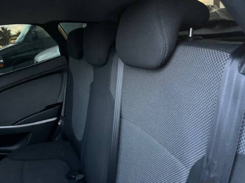 2013 Hyundai Accent GS