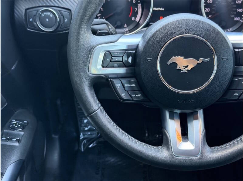 2020 Ford Mustang