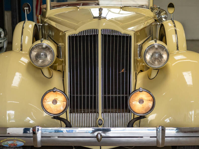 1936 Packard 1401 Eight Coupe Roadster