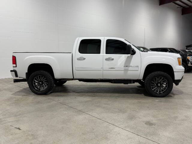 2011 GMC Sierra 2500HD Denali