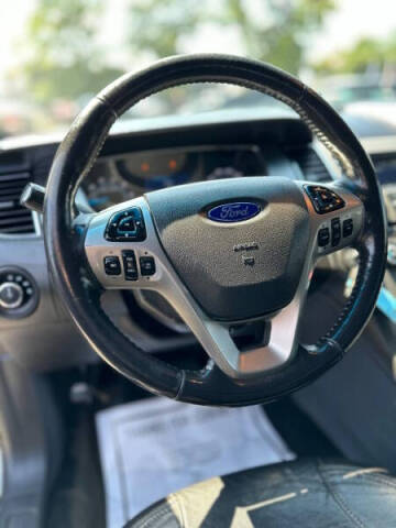 2014 Ford Taurus SEL