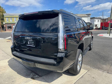 2017 GMC Yukon SLT