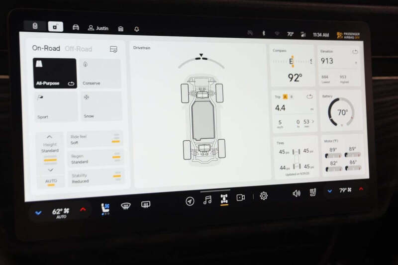 2022 Rivian R1S Launch Edition