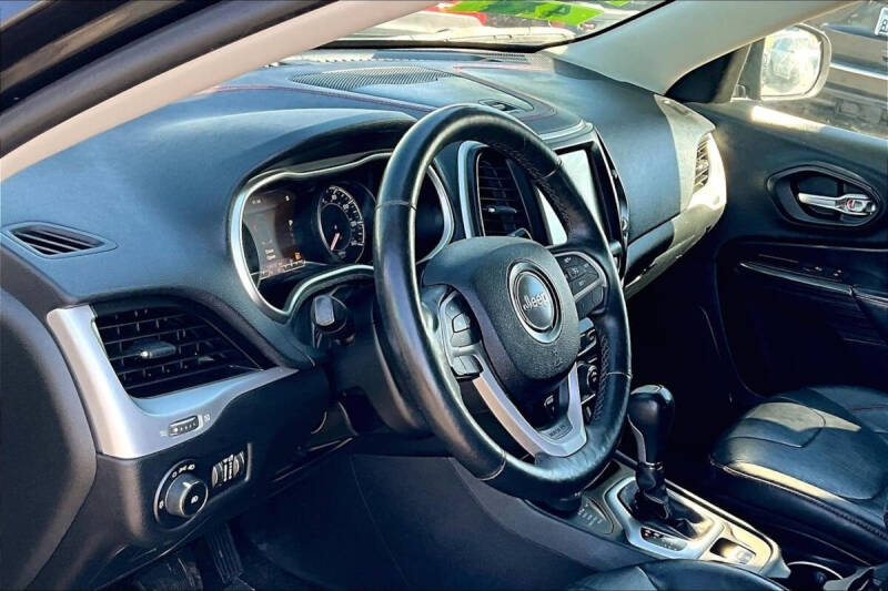 2014 Jeep Cherokee Trailhawk