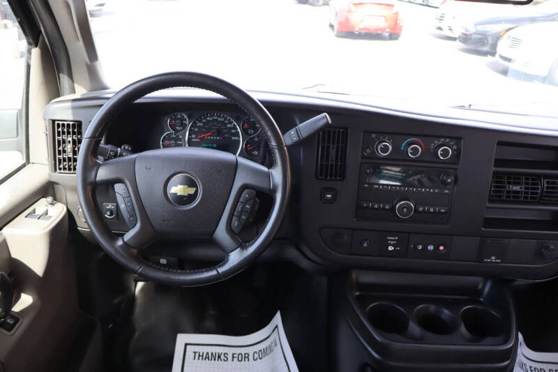 2021 Chevrolet Express 2500