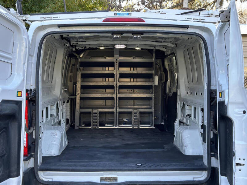 2016 Ford Transit Base photo 10