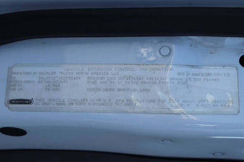 2014 Freightliner M2 106